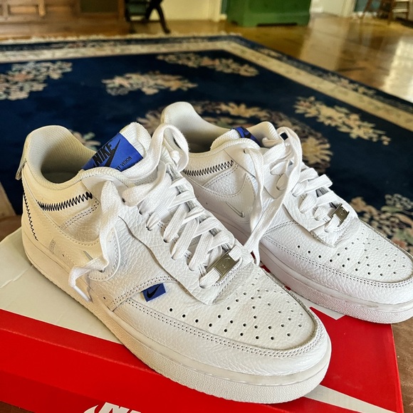 Woman’s Nike Court Vision Lo - Picture 6 of 6